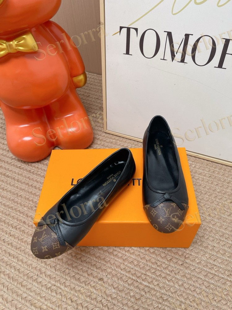LOUIS VUITTON MONOGRAM CAP TOE BALLET FLATS
