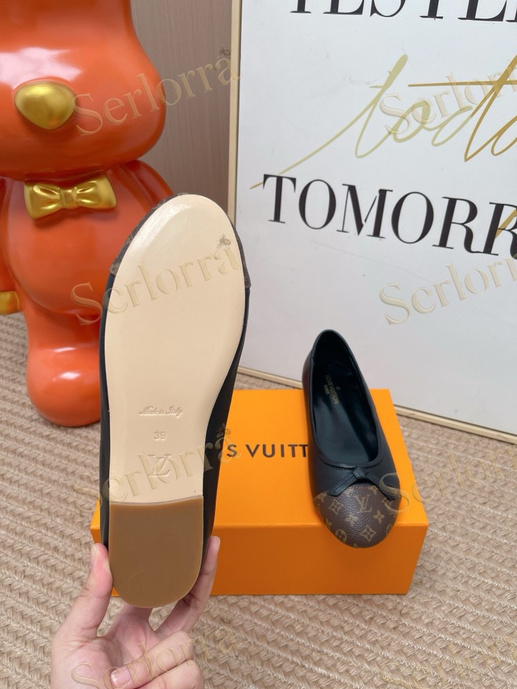 LOUIS VUITTON MONOGRAM CAP TOE BALLET FLATS