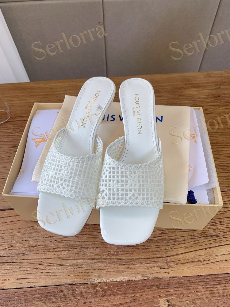 LOUIS VUITTON WHITE LACE MONOGRAM MULES