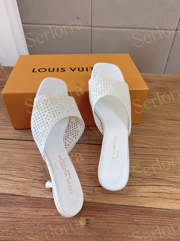 LOUIS VUITTON WHITE LACE MONOGRAM MULES