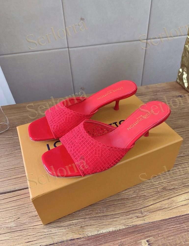 LOUIS VUITTON WHITE LACE MONOGRAM MULES