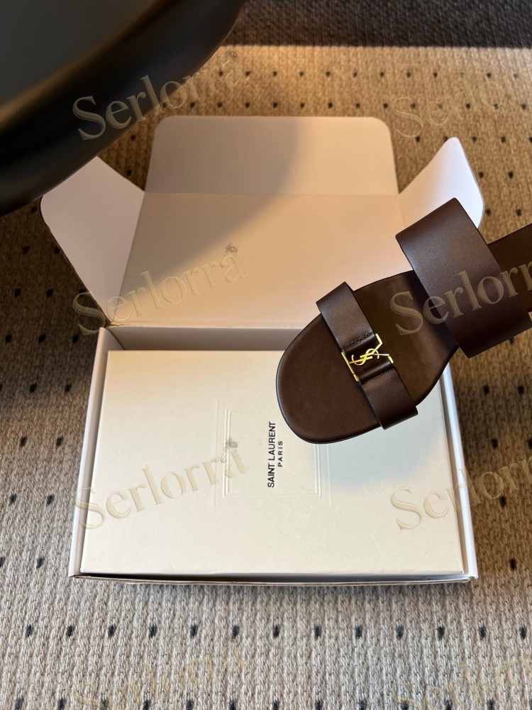 SAINT LAURENT BABYLONE PUMPS