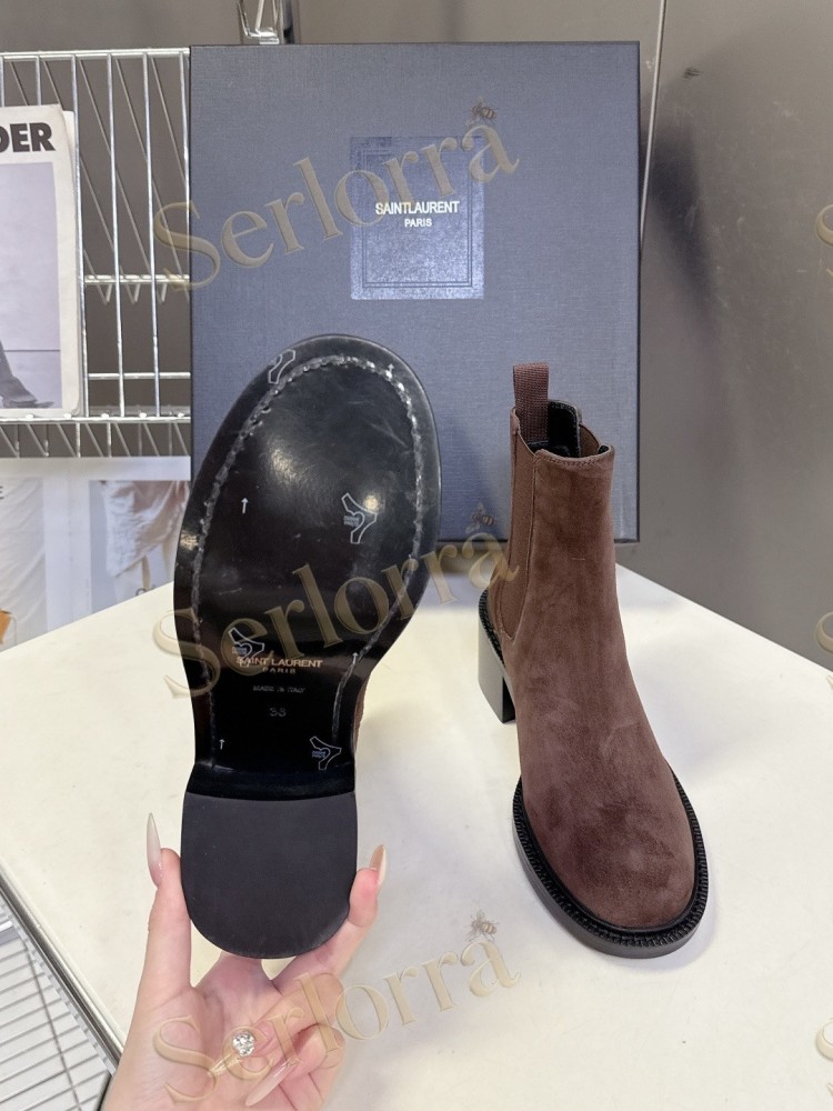 SAINT LAURENT VINCENT CHELSEA BOOTS