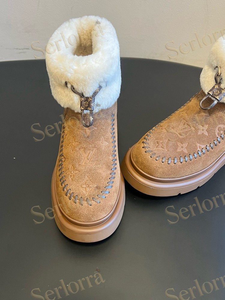 LOUIS VUITTON SHEARLING SHORT BOOTS