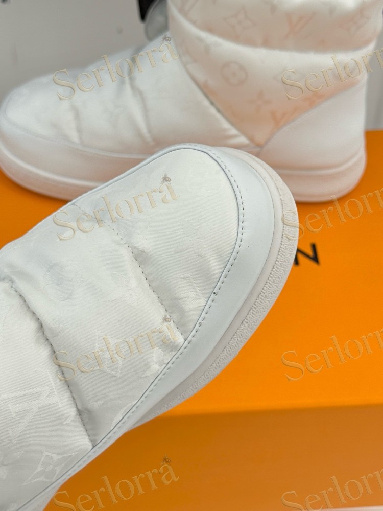 LOUIS VUITTON PILOT DOWN ANKLE BOOTS