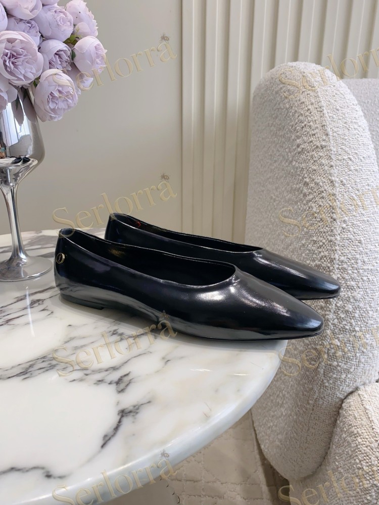 SAINT LAURENT BLACK SHINY LEATHER POINTED-TOE FLAT BALLET SHOES