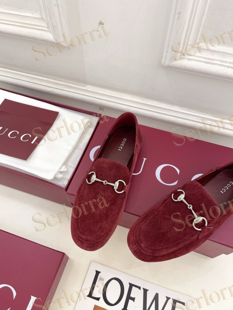GUCCI JORDAAN HORSEBIT SUEDE LEATHER FLAT LOAFERS