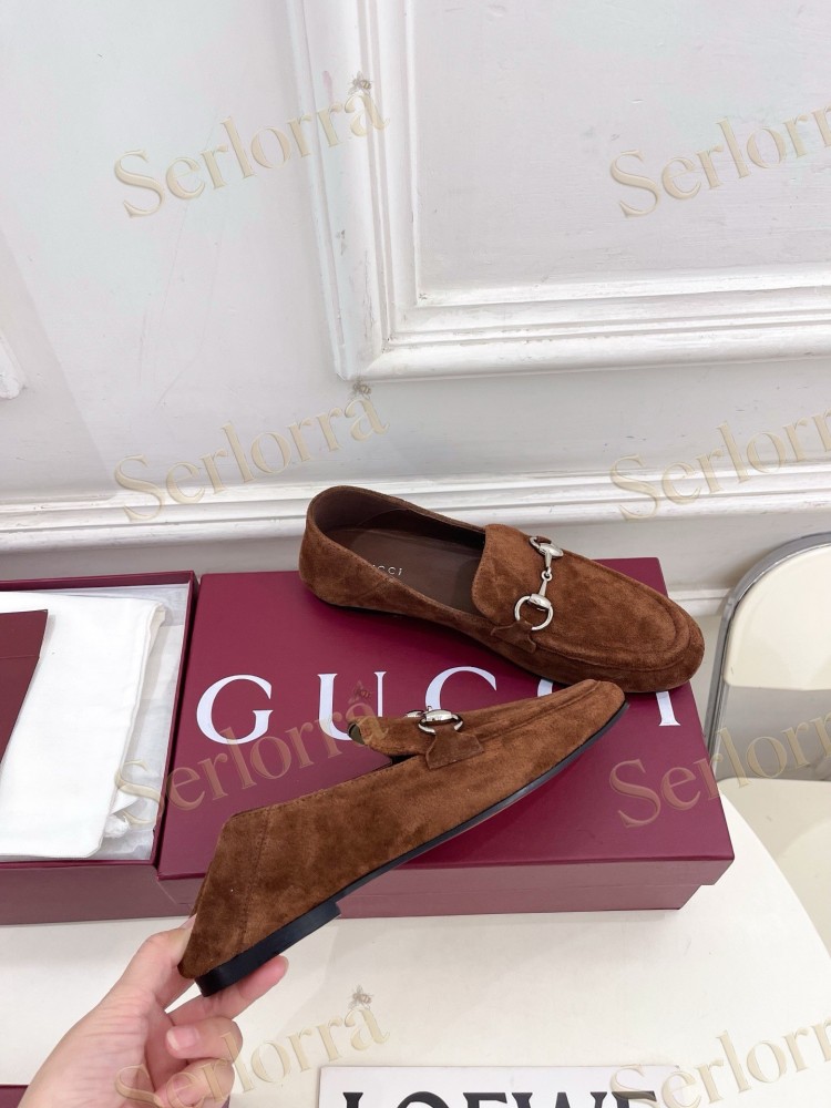 GUCCI JORDAAN HORSEBIT SUEDE LEATHER FLAT LOAFERS
