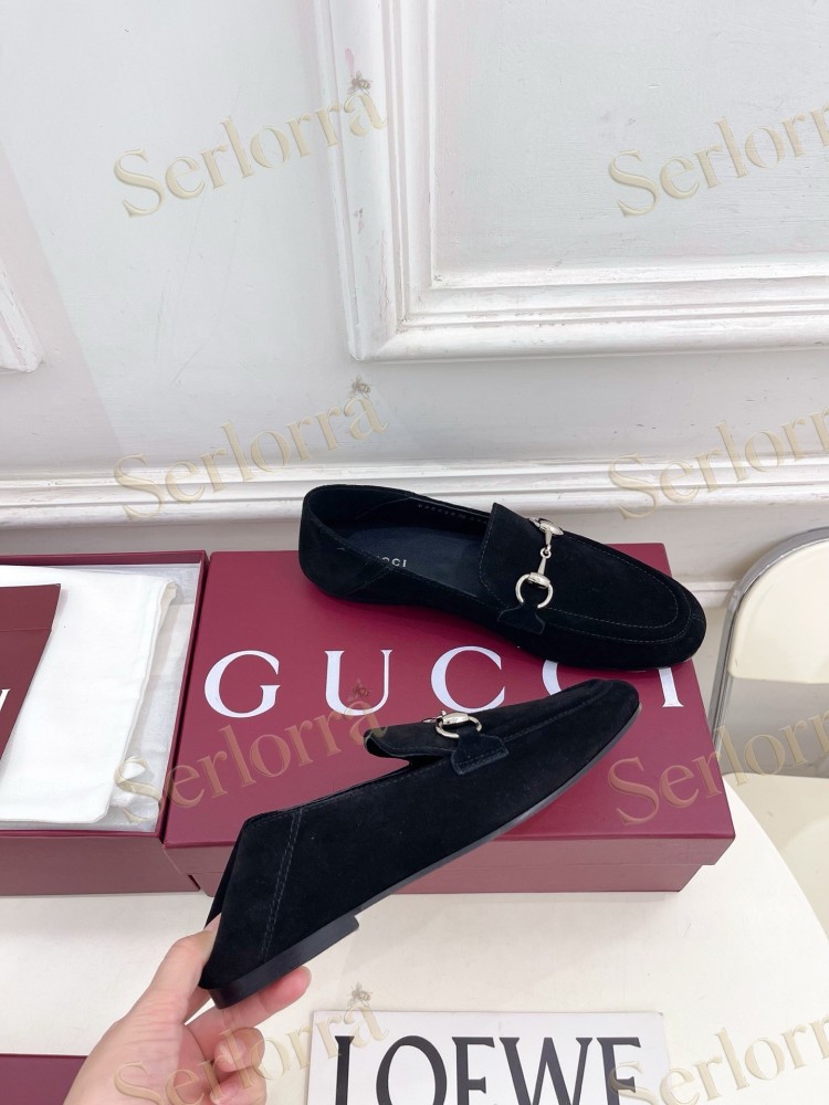 GUCCI JORDAAN HORSEBIT SUEDE LEATHER FLAT LOAFERS