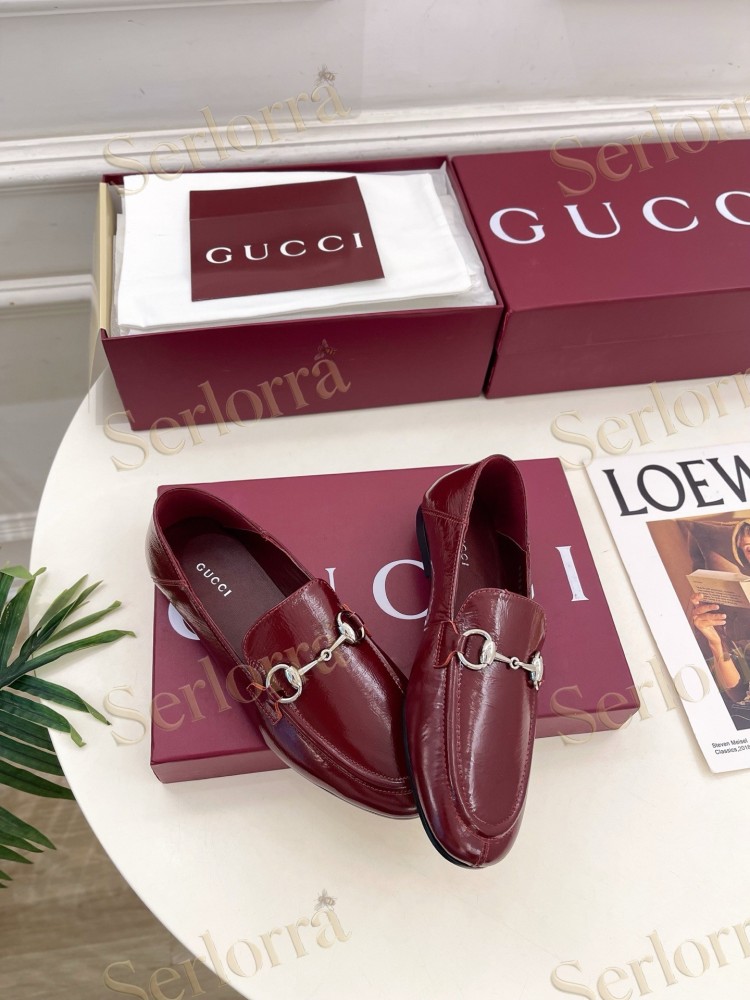 GUCCI JORDAAN HORSEBIT SMOOTH LEATHER FLAT LOAFERS