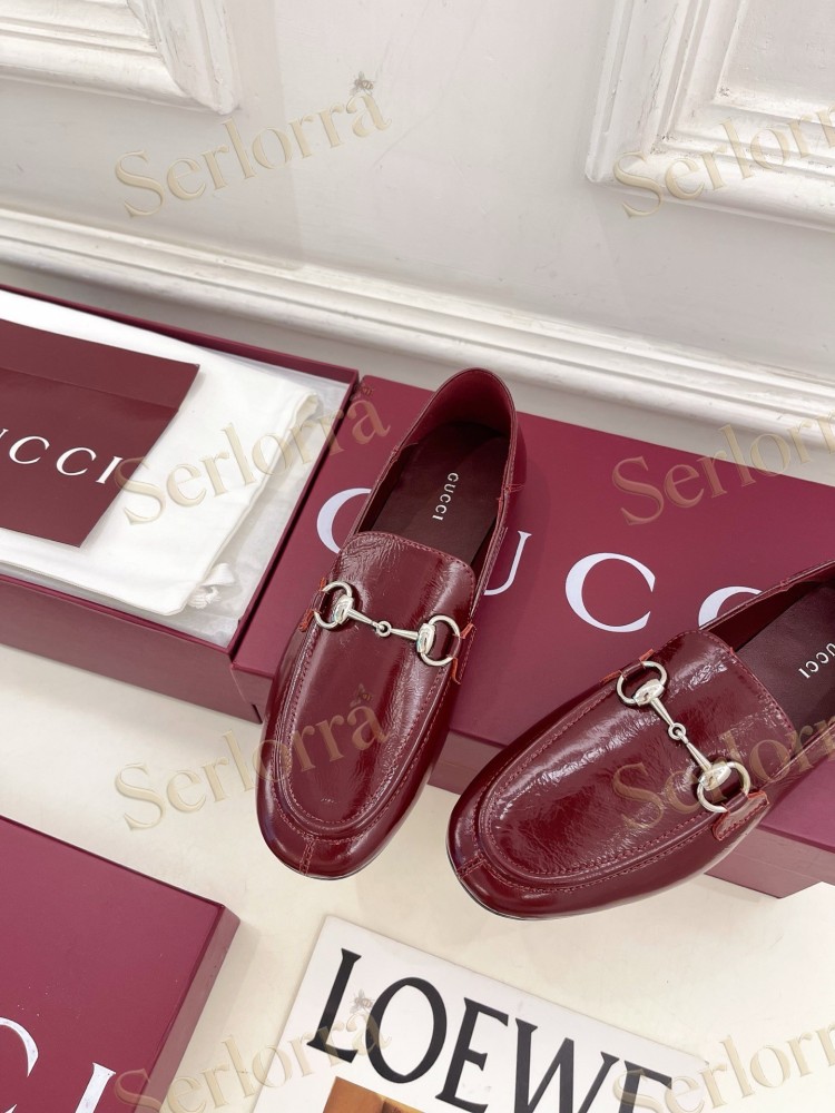 GUCCI JORDAAN HORSEBIT SMOOTH LEATHER FLAT LOAFERS