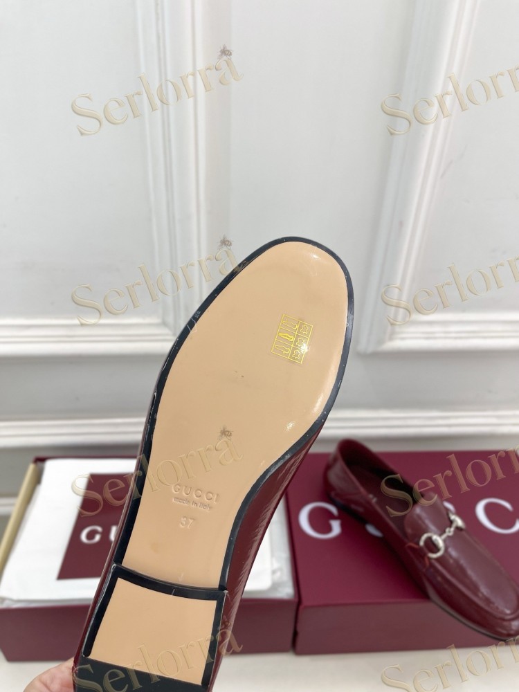 GUCCI JORDAAN HORSEBIT SMOOTH LEATHER FLAT LOAFERS
