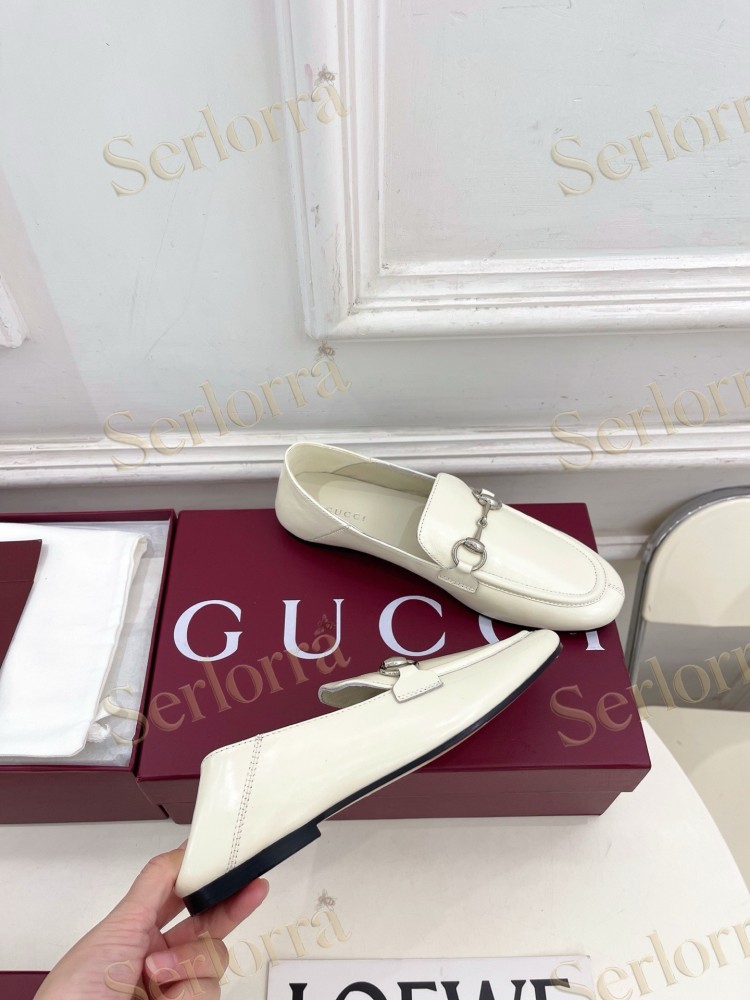GUCCI JORDAAN HORSEBIT SMOOTH LEATHER FLAT LOAFERS