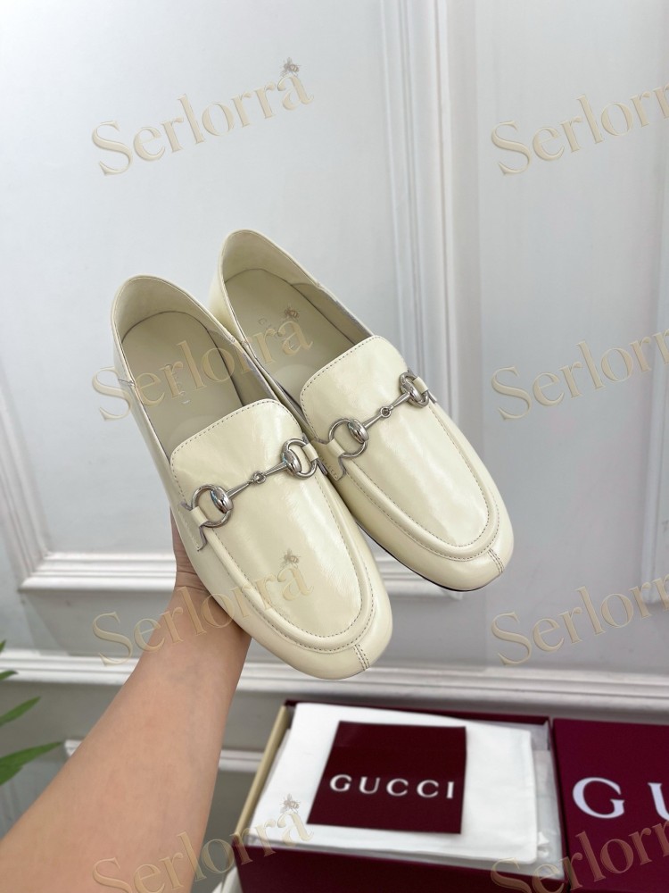 GUCCI JORDAAN HORSEBIT SMOOTH LEATHER FLAT LOAFERS