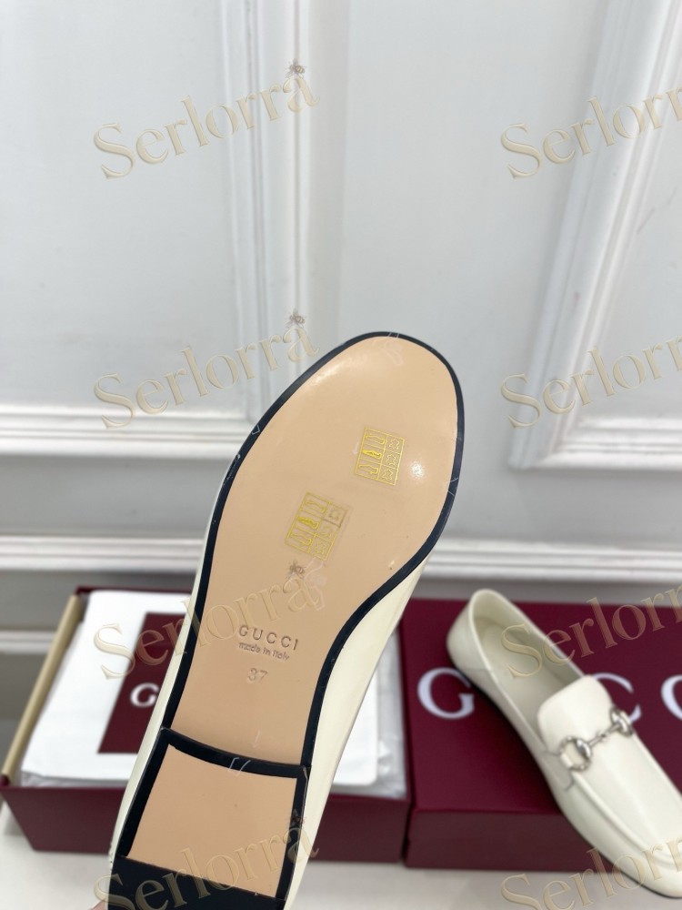 GUCCI JORDAAN HORSEBIT SMOOTH LEATHER FLAT LOAFERS