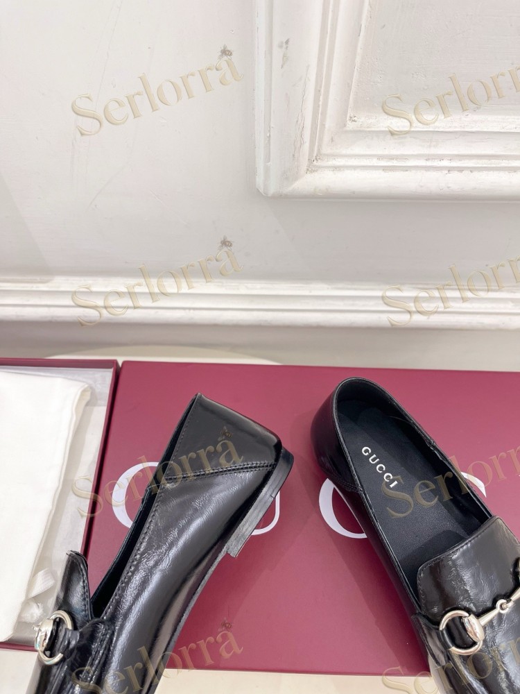 GUCCI JORDAAN HORSEBIT SMOOTH LEATHER FLAT LOAFERS