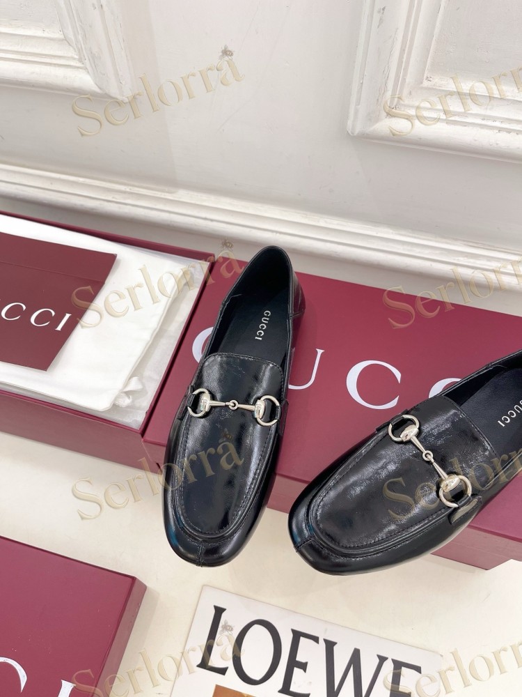 GUCCI JORDAAN HORSEBIT SMOOTH LEATHER FLAT LOAFERS
