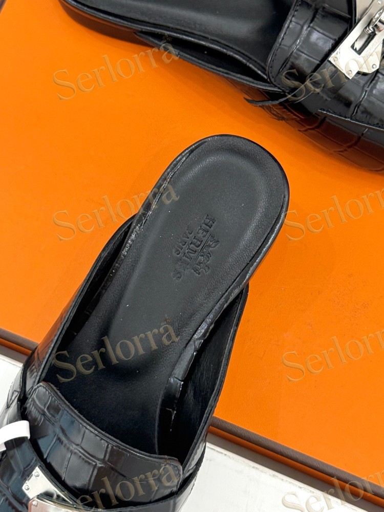 HERMÈS CROCODILE‑EFFECT LEATHER KELLY BUCKLE BACKLESS LOAFER MULES