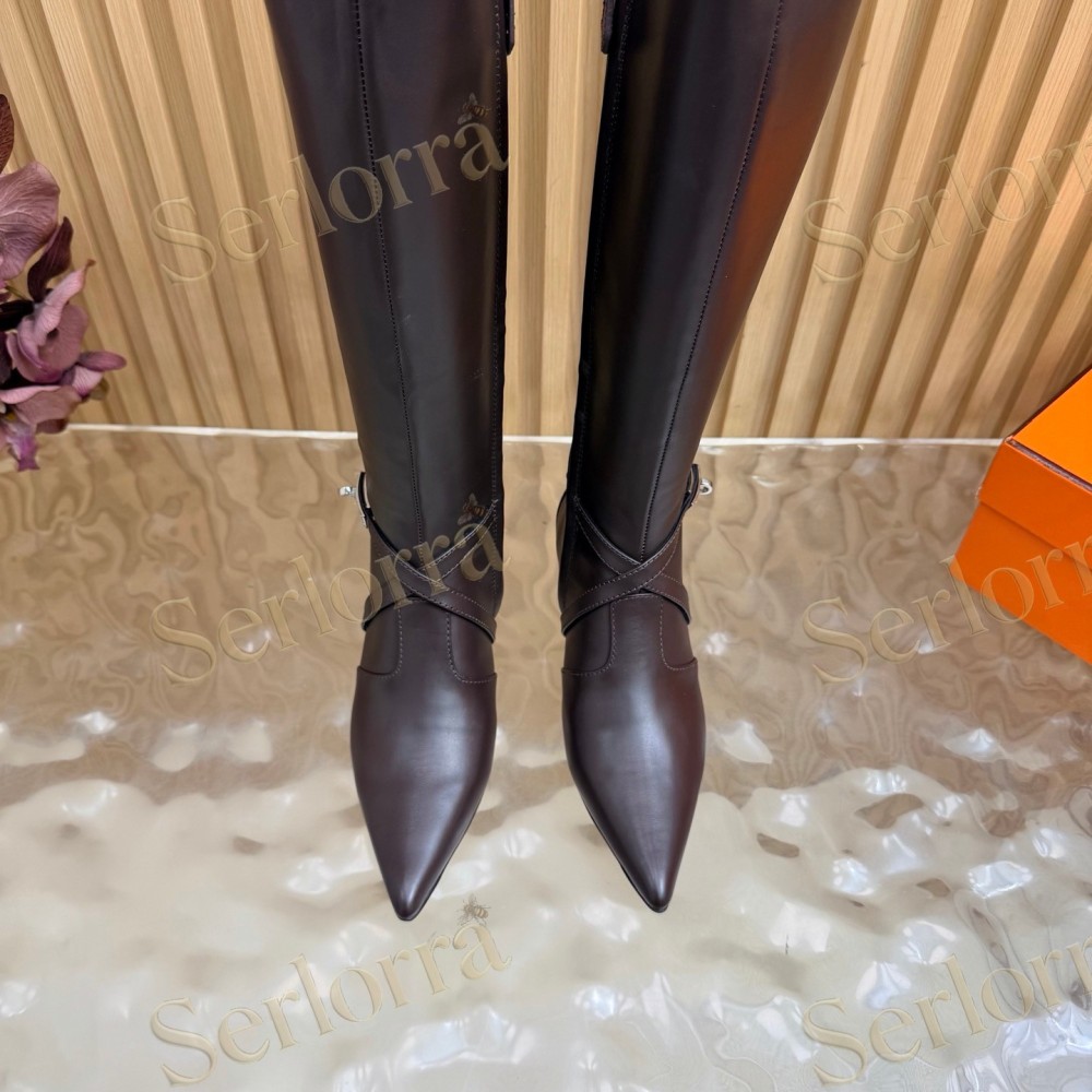 HERMÈS SMOOTH LEATHER POINTED‑TOE FLAT KNEE‑HIGH BOOTS
