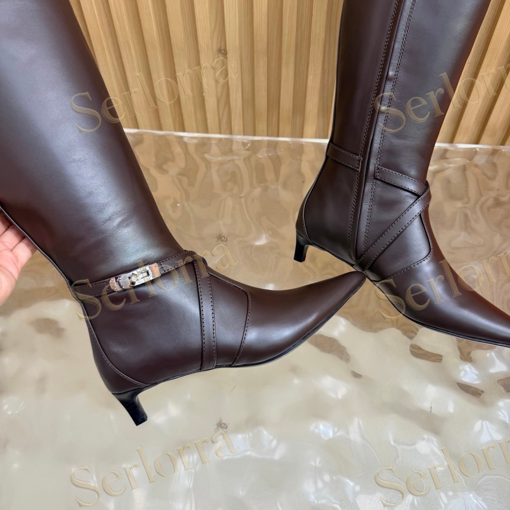 HERMÈS SMOOTH LEATHER POINTED‑TOE FLAT KNEE‑HIGH BOOTS