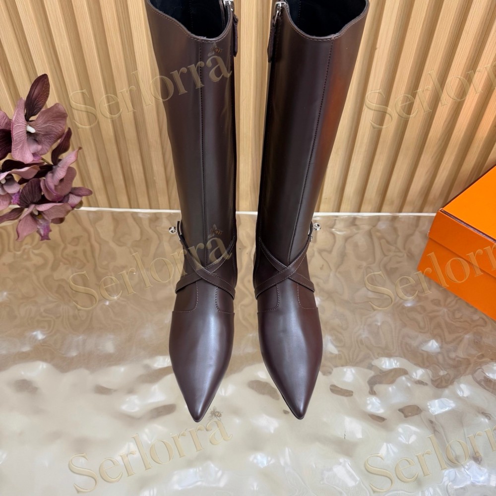 HERMÈS SMOOTH LEATHER POINTED‑TOE FLAT KNEE‑HIGH BOOTS