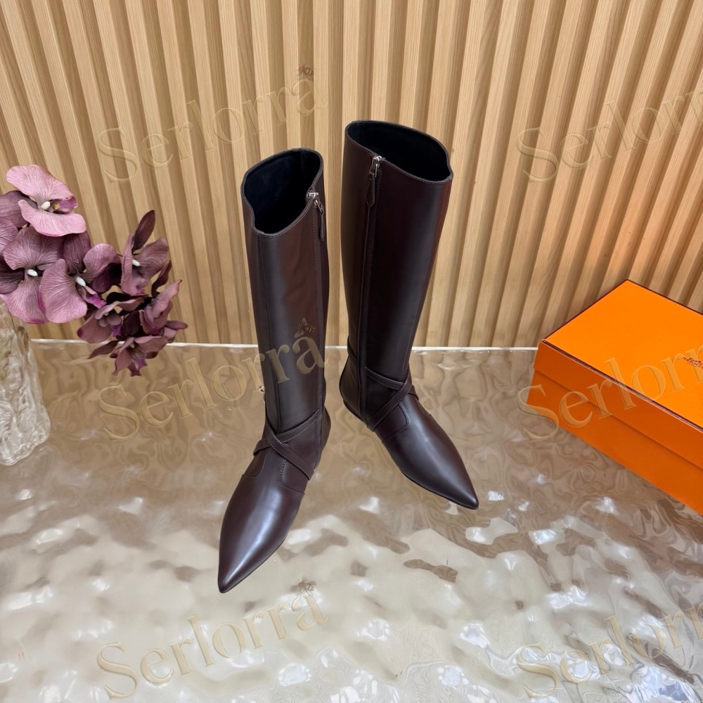 HERMÈS SMOOTH LEATHER POINTED‑TOE FLAT KNEE‑HIGH BOOTS