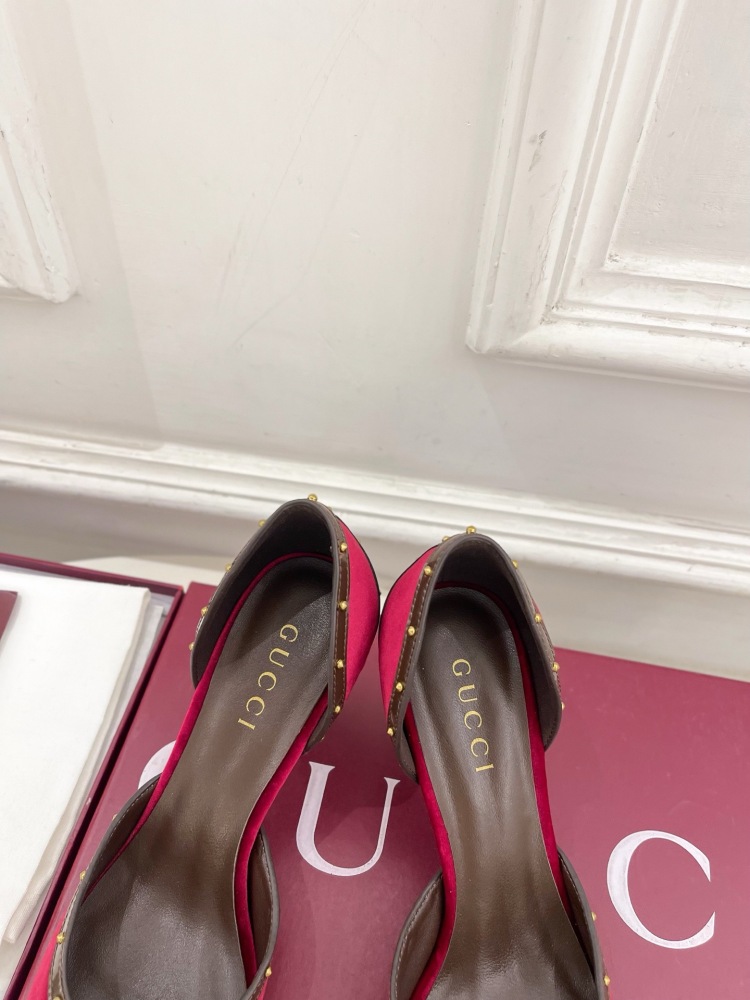 GUCCI GG CANVAS HORSEBIT STUDDED POINTED TOE D'ORSAY HIGH HEELS