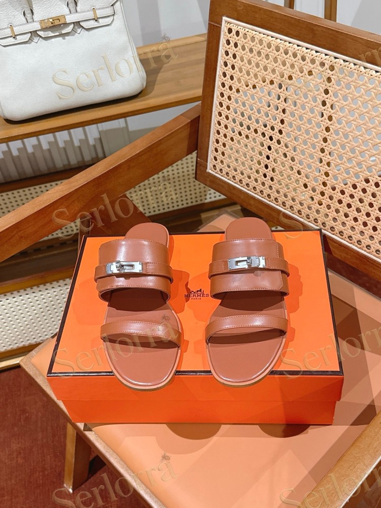HERMÈS SMOOTH LEATHER KELLY BUCKLE FLAT SLIDE SANDALS
