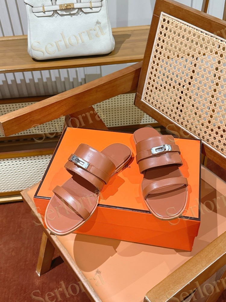 HERMÈS SMOOTH LEATHER KELLY BUCKLE FLAT SLIDE SANDALS