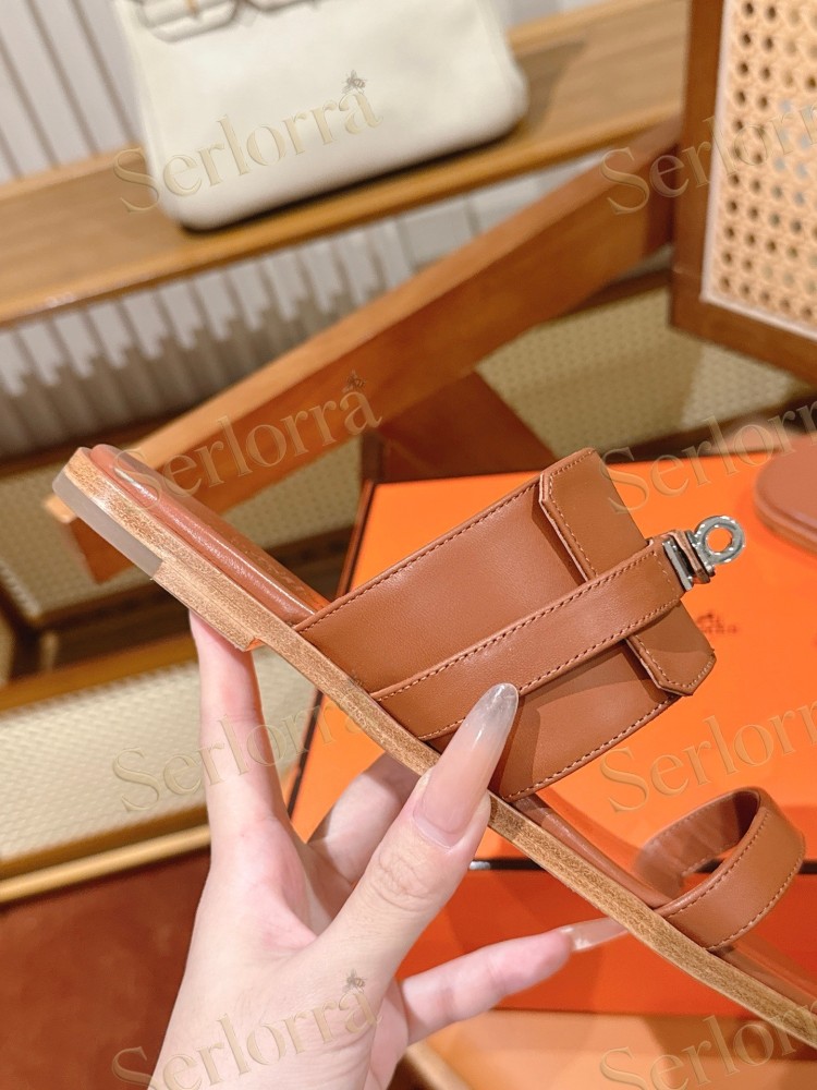 HERMÈS SMOOTH LEATHER KELLY BUCKLE FLAT SLIDE SANDALS