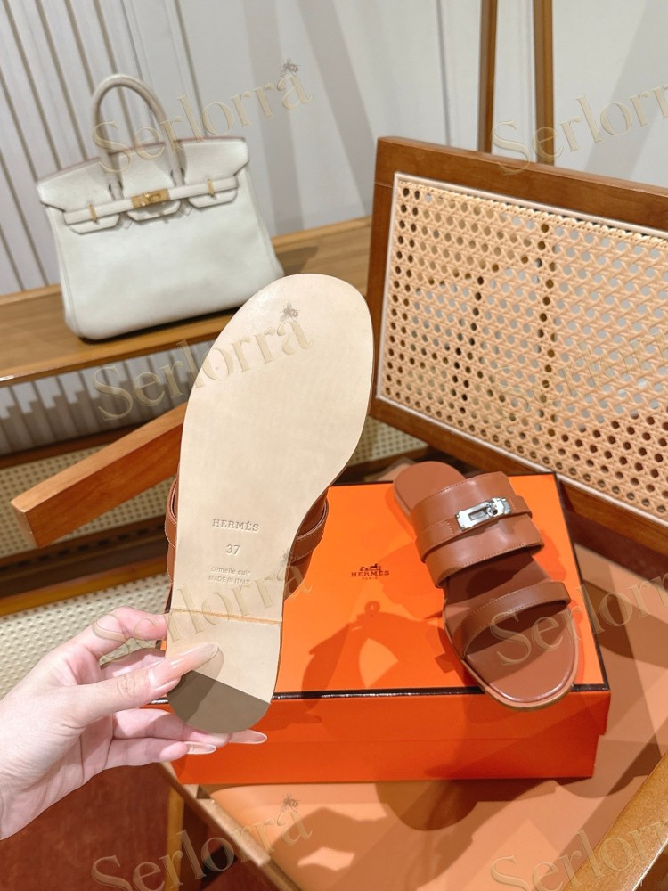 HERMÈS SMOOTH LEATHER KELLY BUCKLE FLAT SLIDE SANDALS
