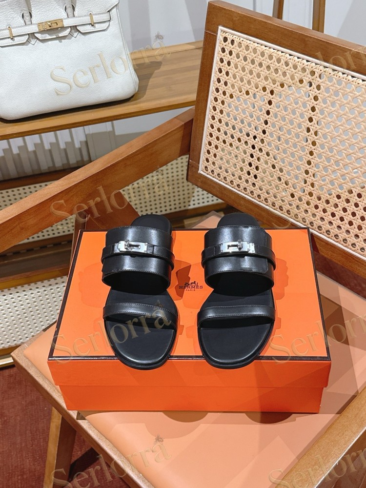 HERMÈS SMOOTH LEATHER KELLY BUCKLE FLAT SLIDE SANDALS