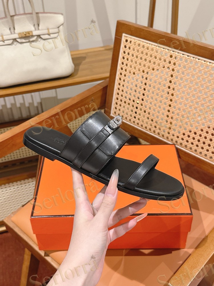 HERMÈS SMOOTH LEATHER KELLY BUCKLE FLAT SLIDE SANDALS