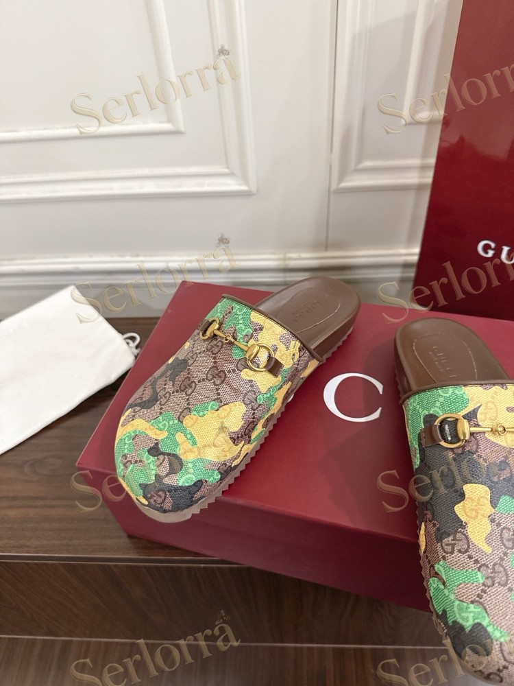 GUCCI GG CAMOUFLAGE CANVAS HORSEBIT SLIDE MULES