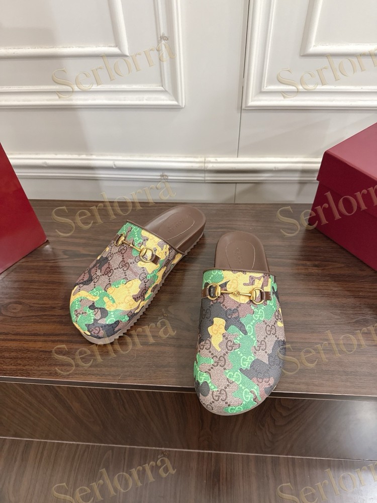 GUCCI GG CAMOUFLAGE CANVAS HORSEBIT SLIDE MULES