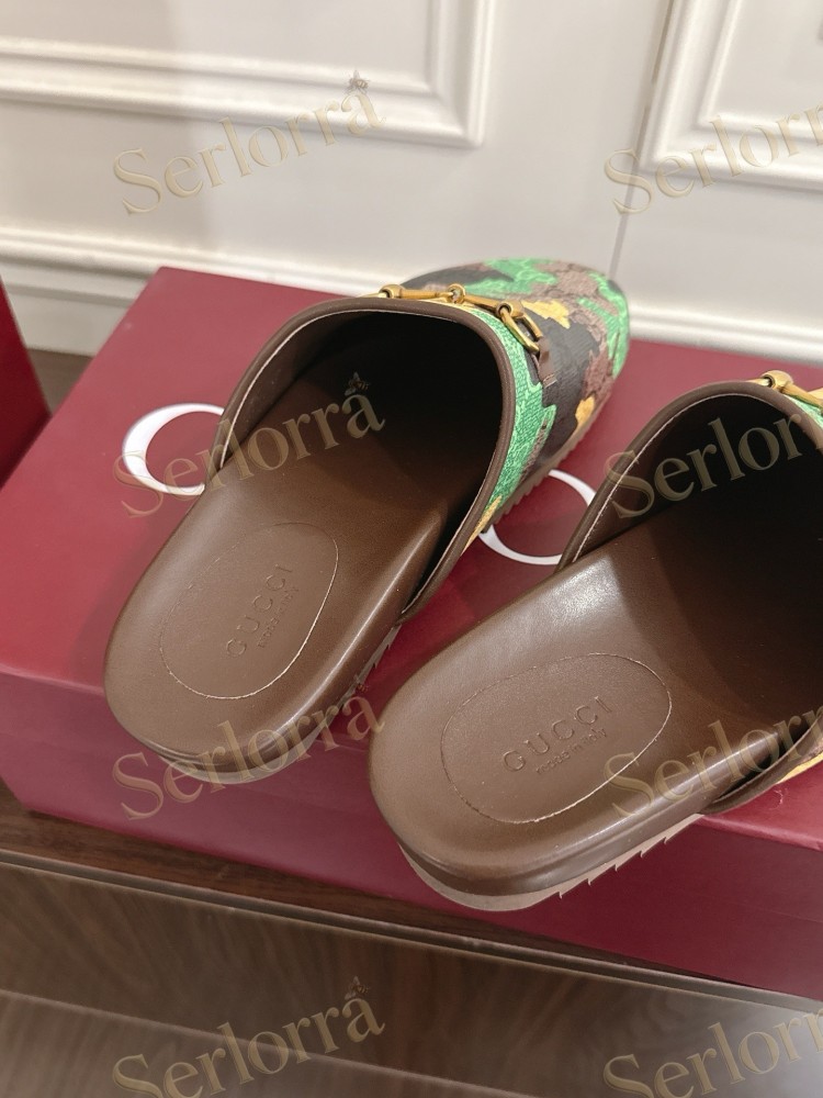 GUCCI GG CAMOUFLAGE CANVAS HORSEBIT SLIDE MULES