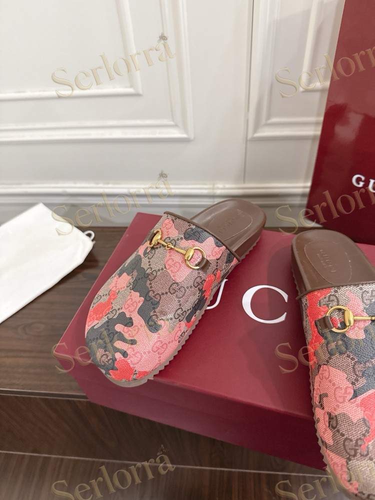 GUCCI GG CAMOUFLAGE CANVAS HORSEBIT SLIDE MULES