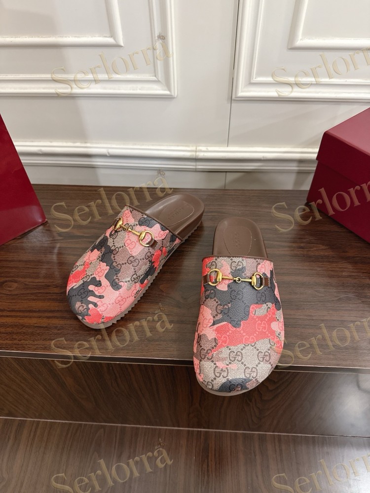 GUCCI GG CAMOUFLAGE CANVAS HORSEBIT SLIDE MULES