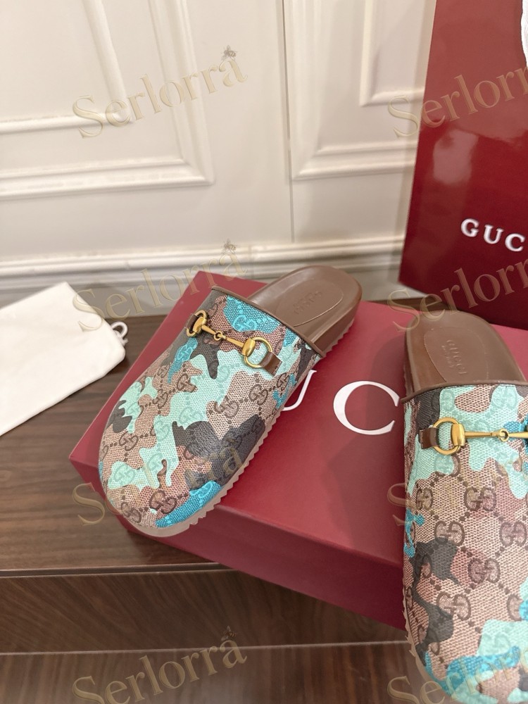 GUCCI GG CAMOUFLAGE CANVAS HORSEBIT SLIDE MULES
