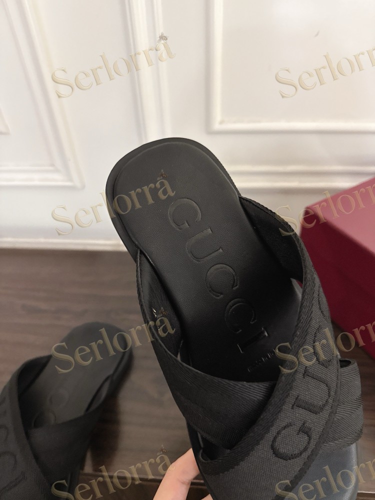 GUCCI EMBROIDERED LOGO CROSS STRAP SLIDE SANDALS