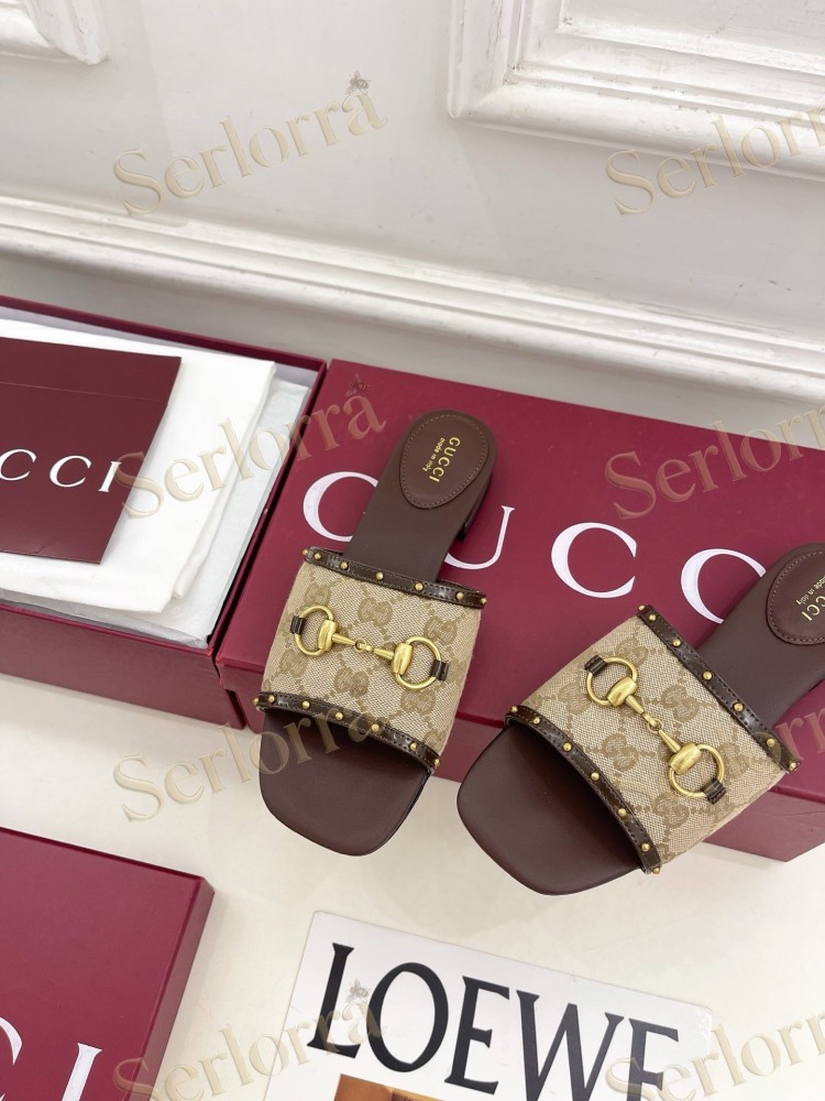 GUCCI GG CANVAS STUDS HORSEBIT SLIDE SANDALS