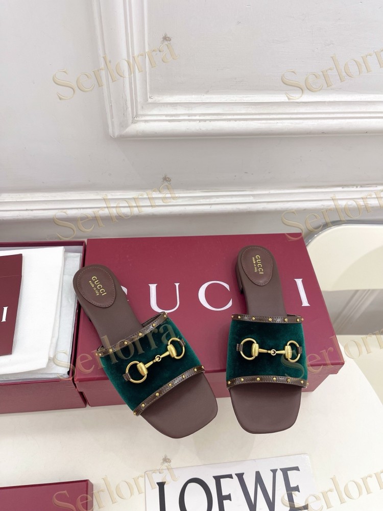 GUCCI GG CANVAS STUDS HORSEBIT SLIDE SANDALS