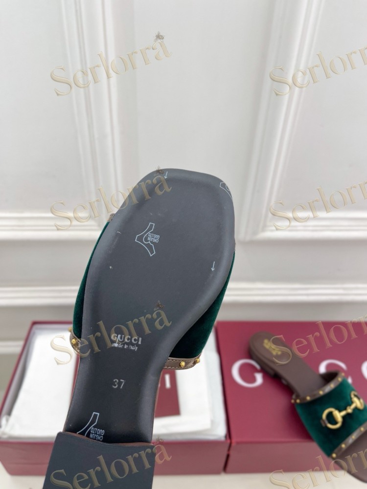 GUCCI GG CANVAS STUDS HORSEBIT SLIDE SANDALS