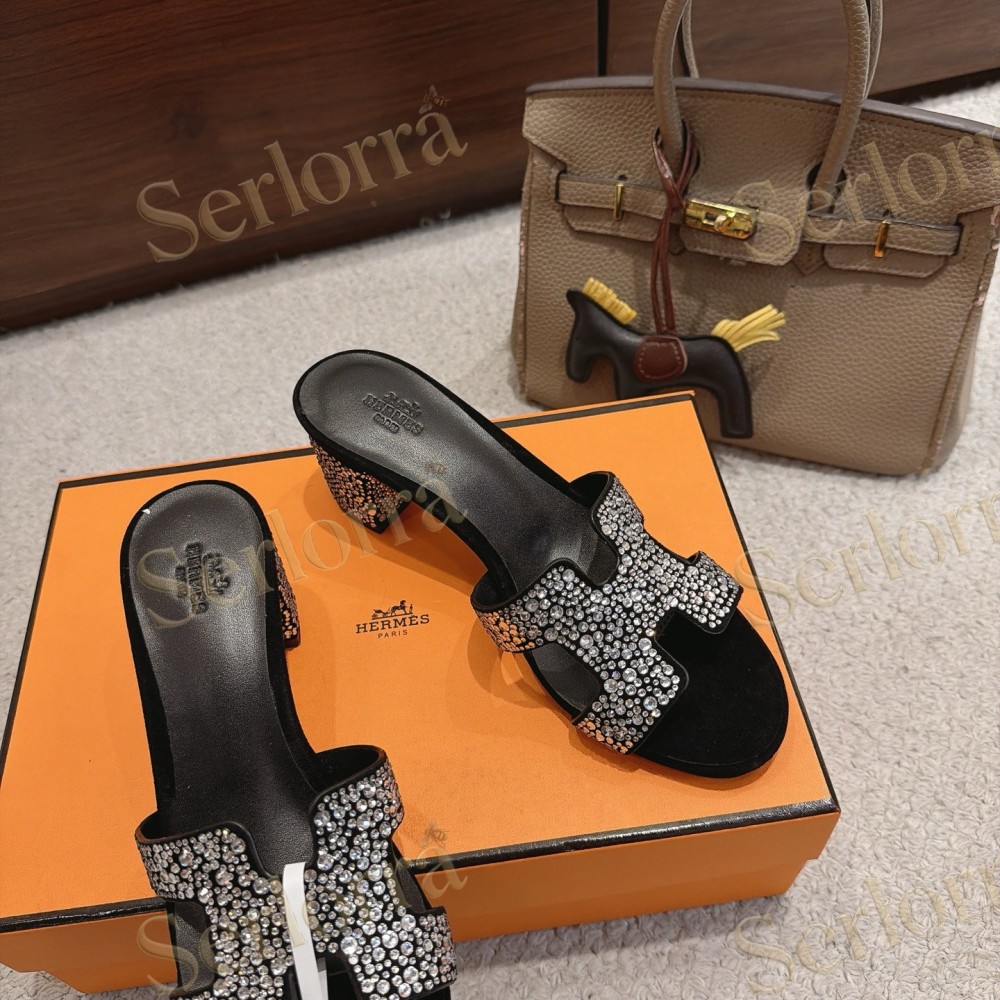 HERMÈS LIGHT BLUE DENIM AND LEATHER HABAROVSK BLOCK-HEEL SLIDES
