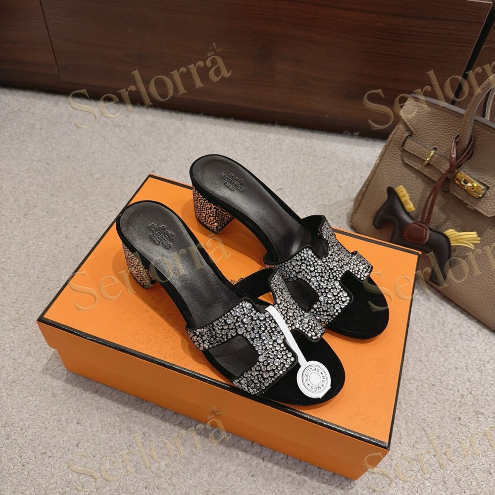 HERMÈS LIGHT BLUE DENIM AND LEATHER HABAROVSK BLOCK-HEEL SLIDES