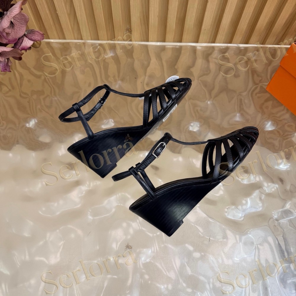 HERMÈS LEATHER CUTOUT WEDGE-HEEL ROMAN SANDALS