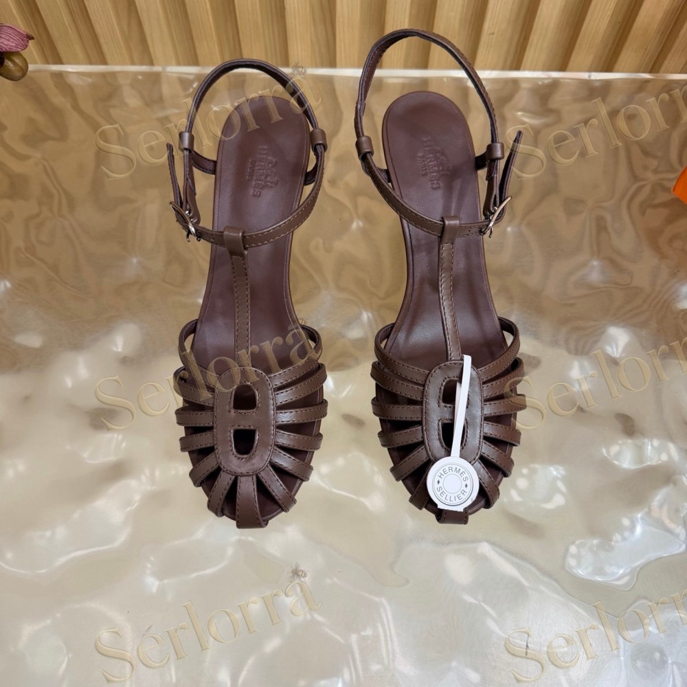 HERMÈS LEATHER CUTOUT WEDGE-HEEL ROMAN SANDALS