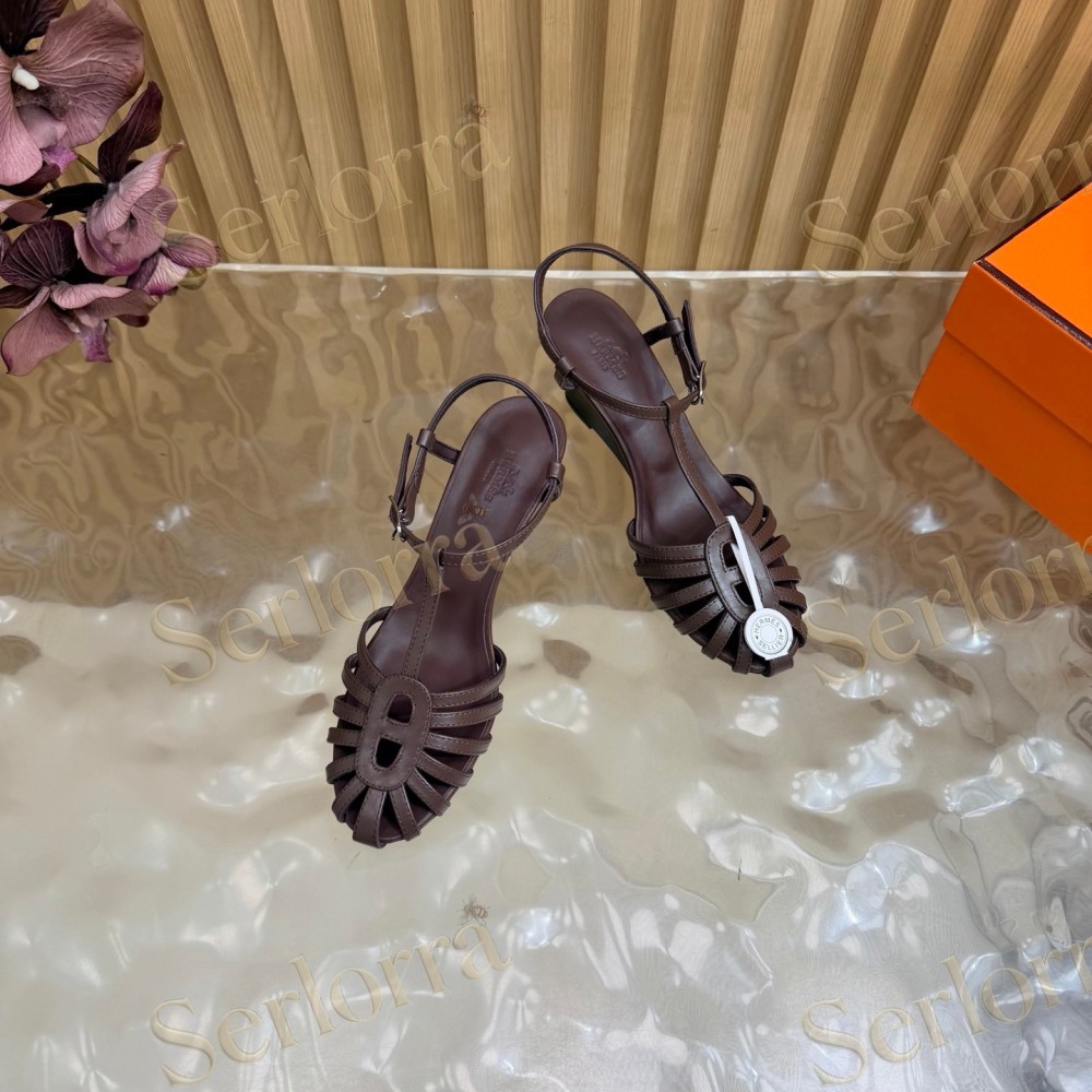 HERMÈS LEATHER CUTOUT WEDGE-HEEL ROMAN SANDALS