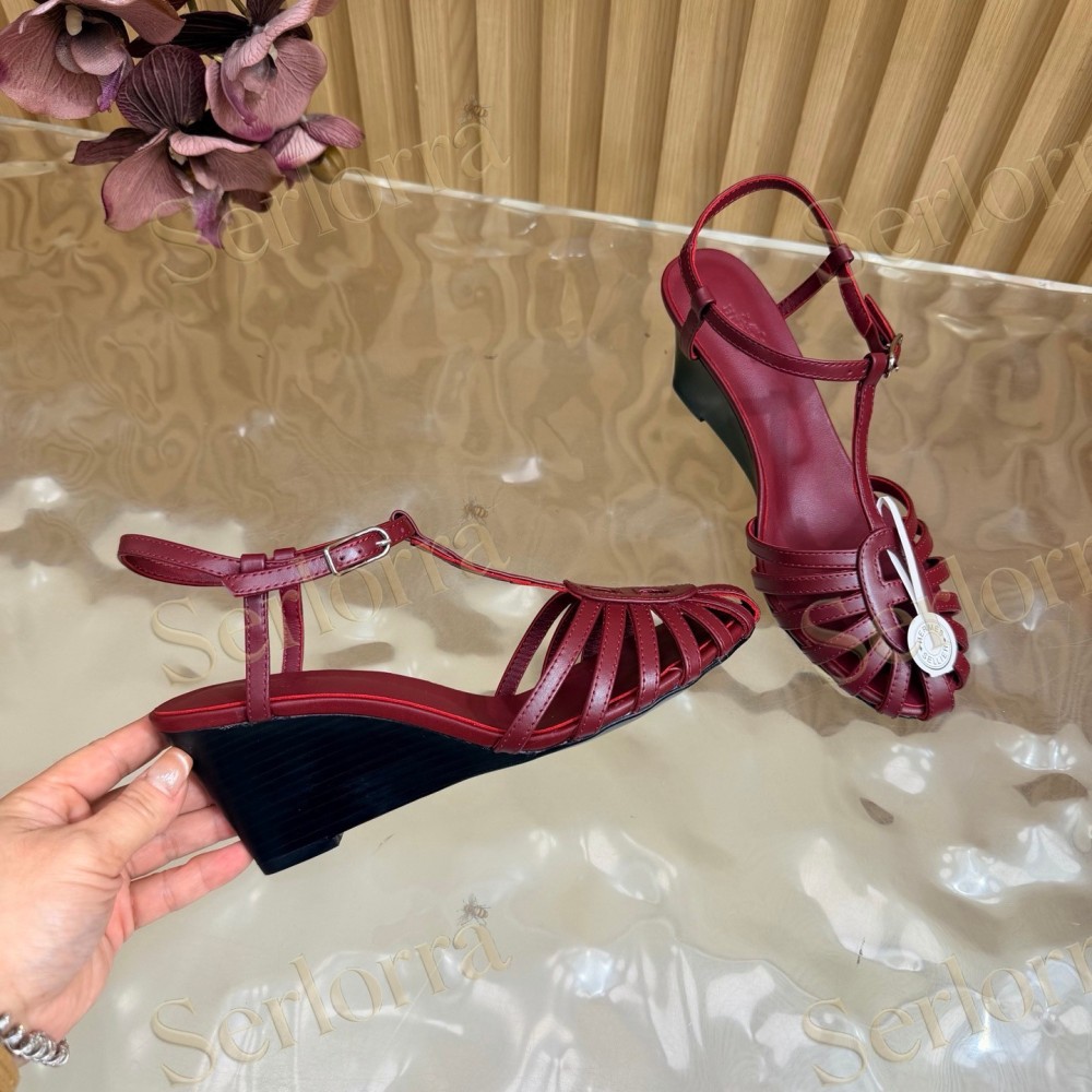 HERMÈS LEATHER CUTOUT WEDGE-HEEL ROMAN SANDALS