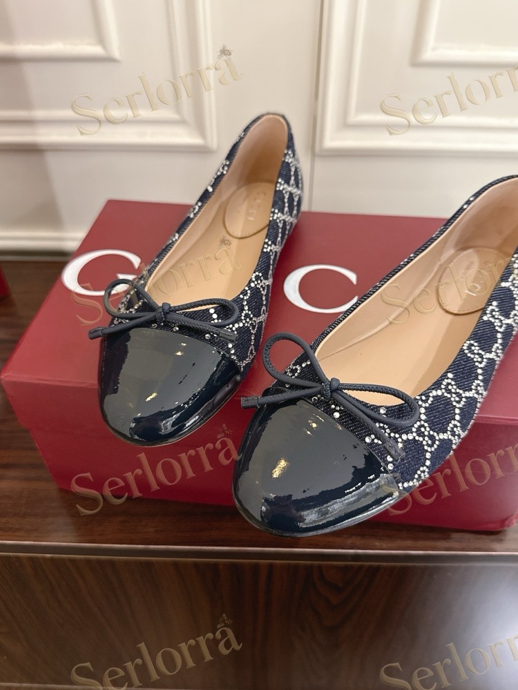 GUCCI GG CRYSTAL CANVAS BOW CAP TOE BALLET FLATS